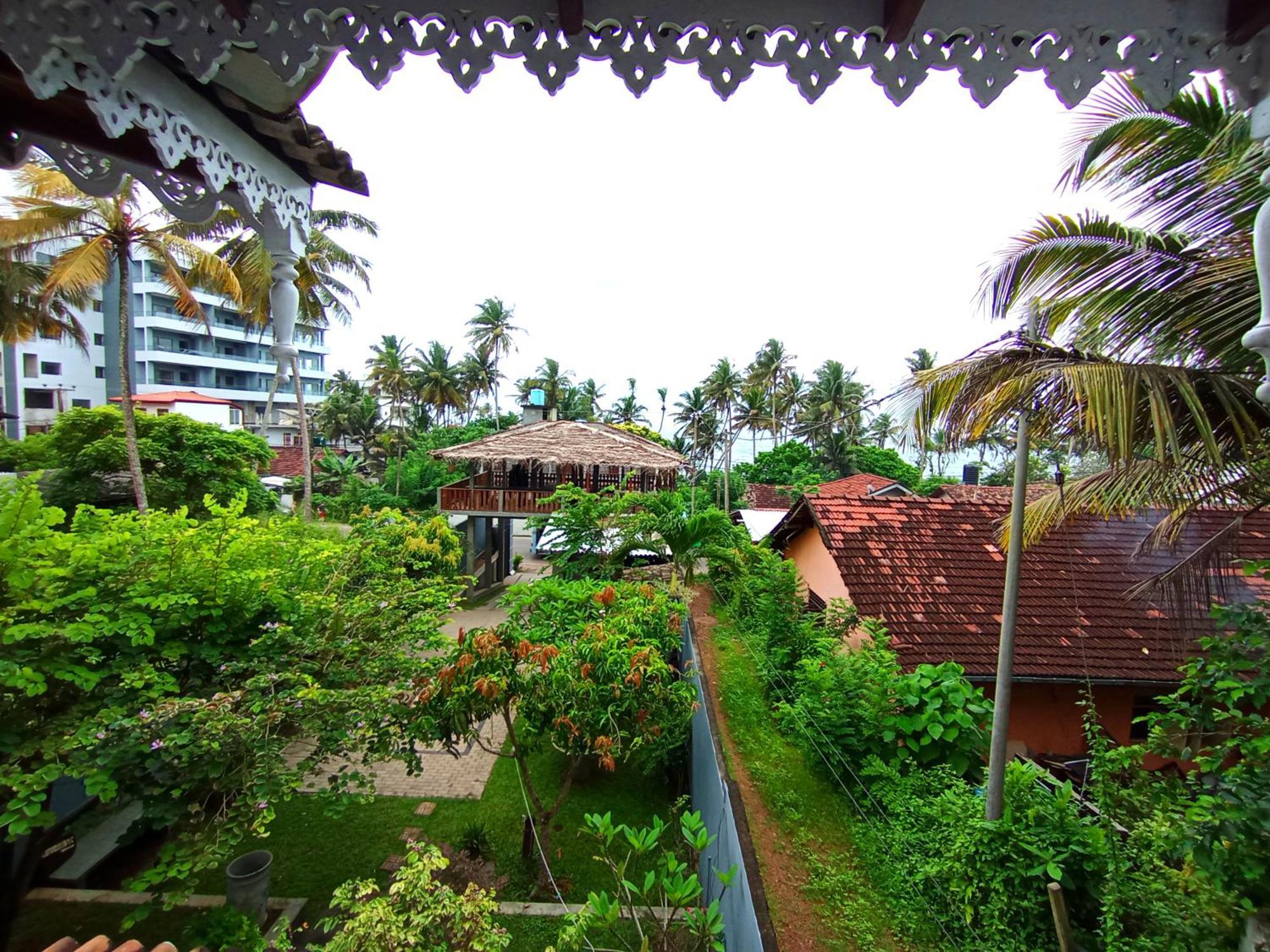 Hotel Lavender Mirissa Exterior foto